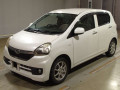 2013 Daihatsu Mira e:S