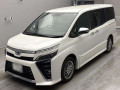 2021 Toyota Voxy
