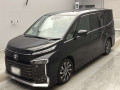 2022 Toyota Voxy