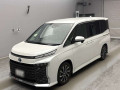 2022 Toyota Voxy