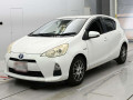 2013 Toyota Aqua