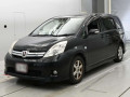 2012 Toyota Isis