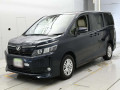 2017 Toyota Voxy