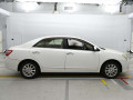 2013 Toyota Premio