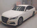 2018 Toyota Crown Hybrid