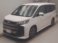 2025 Toyota Noah