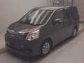 2013 Toyota Noah