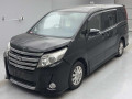 2014 Toyota Noah