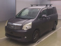 2011 Toyota Noah