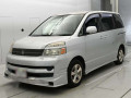 2005 Toyota Voxy