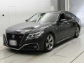 2019 Toyota Crown Hybrid
