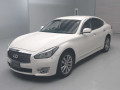 2015 Nissan Fuga