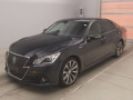 2013 Toyota Crown Hybrid