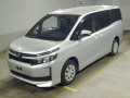 2017 Toyota Voxy