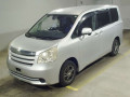 2009 Toyota Noah