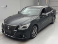 2013 Toyota Crown Hybrid