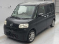 2011 Daihatsu Tanto