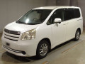 2009 Toyota Noah