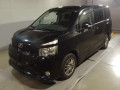 2007 Toyota Voxy