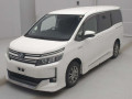 2016 Toyota Voxy