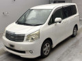 2013 Toyota Noah