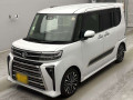 2023 Daihatsu Tanto Custom