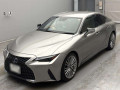 2021 Lexus IS