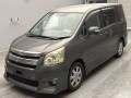 2007 Toyota Noah