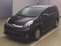 2014 Toyota Isis