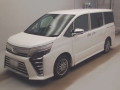 2020 Toyota Voxy