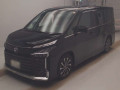 2022 Toyota Voxy