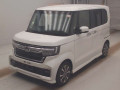 2023 Honda N-BOX CUSTOM
