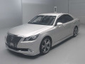 2014 Toyota Crown Majesta