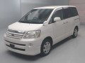 2007 Toyota Noah