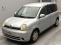 2005 Toyota Sienta