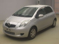 2005 Toyota Vitz