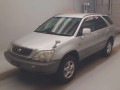 2000 Toyota Harrier