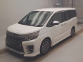 2016 Toyota Voxy