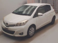 2013 Toyota Vitz