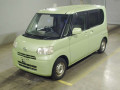 2011 Daihatsu Tanto