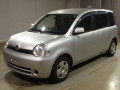 2005 Toyota Sienta