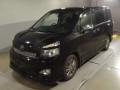 2011 Toyota Voxy