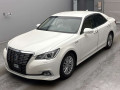 2016 Toyota Crown Hybrid