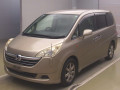 2005 Honda Step WGN
