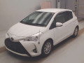 2017 Toyota Vitz