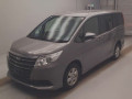 2015 Toyota Noah