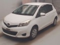 2011 Toyota Vitz