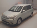 2005 Toyota Raum