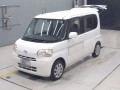 2010 Daihatsu Tanto