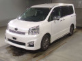 2013 Toyota Voxy